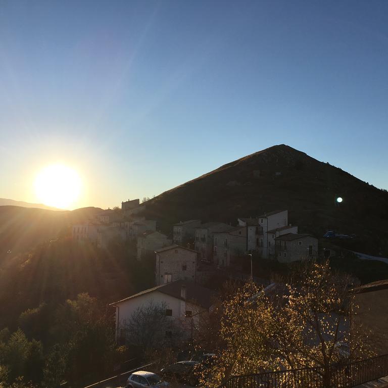 הוילה סנטו סטפאנו די ססאניו Terra Della Baronia מראה חיצוני תמונה